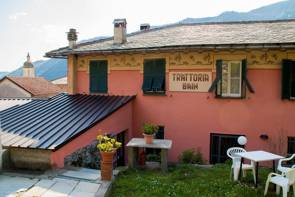 B&B Da Beppe Neirone Luaran gambar